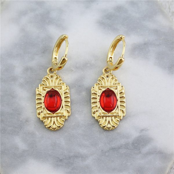 Electroplated Vintage Baroque Minimalist Accessories - Image 4